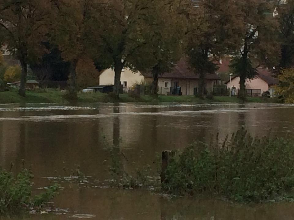  La Meuse A Neufchateau (88) par Victor F.