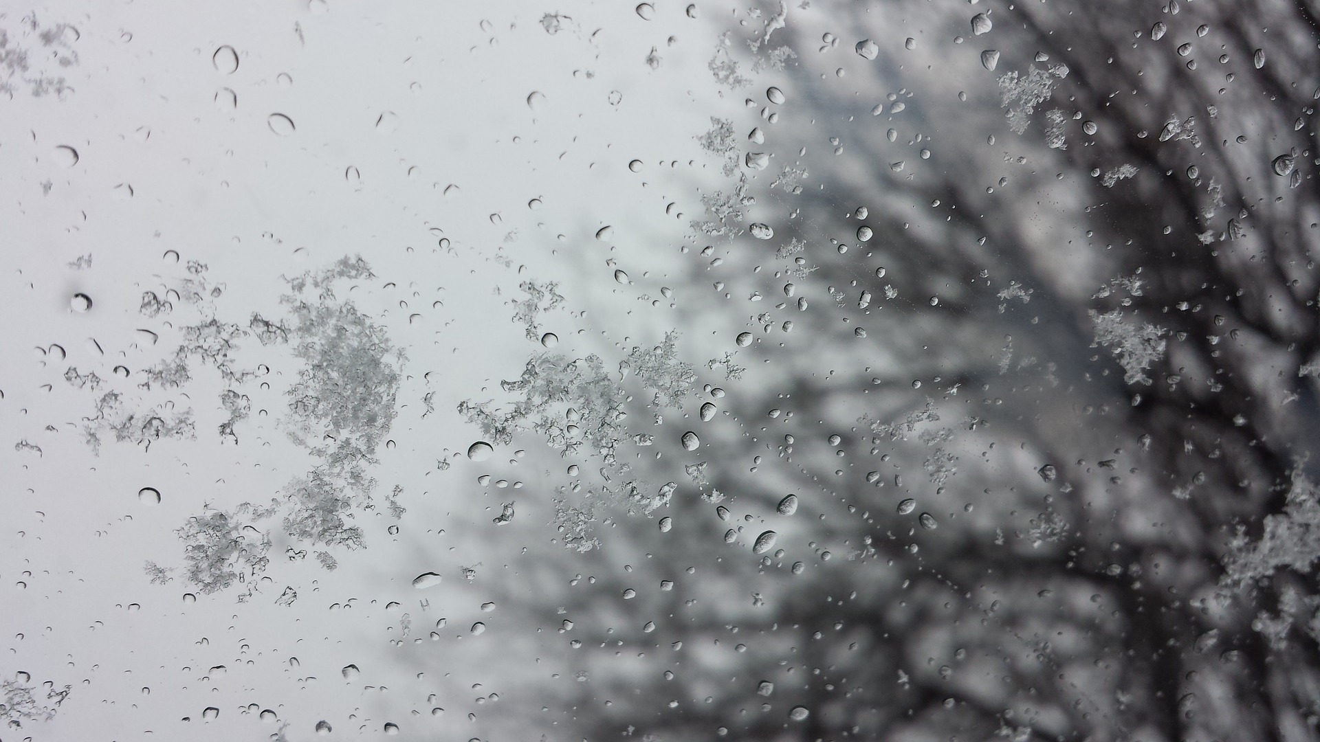 pluie et neige melees attendues la nuit prochaine meteo lor